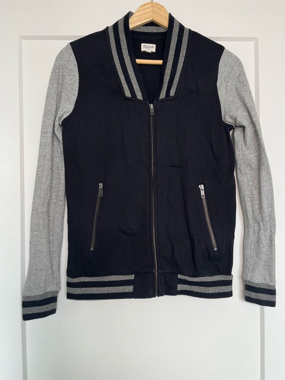Madewell Varsity Bomber Jacket XS Black Gray Preppy Minimalist Athleisure